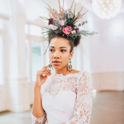 Haarschmuck für die Braut aus frischen Blumen handgefertigt von Blumen Mitzi Wien