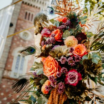 Hochzeitsfloristik im orientalischen Stil by Blumen Mitzi Wien, Foto: Nicole Müllner (everlasting moments)
